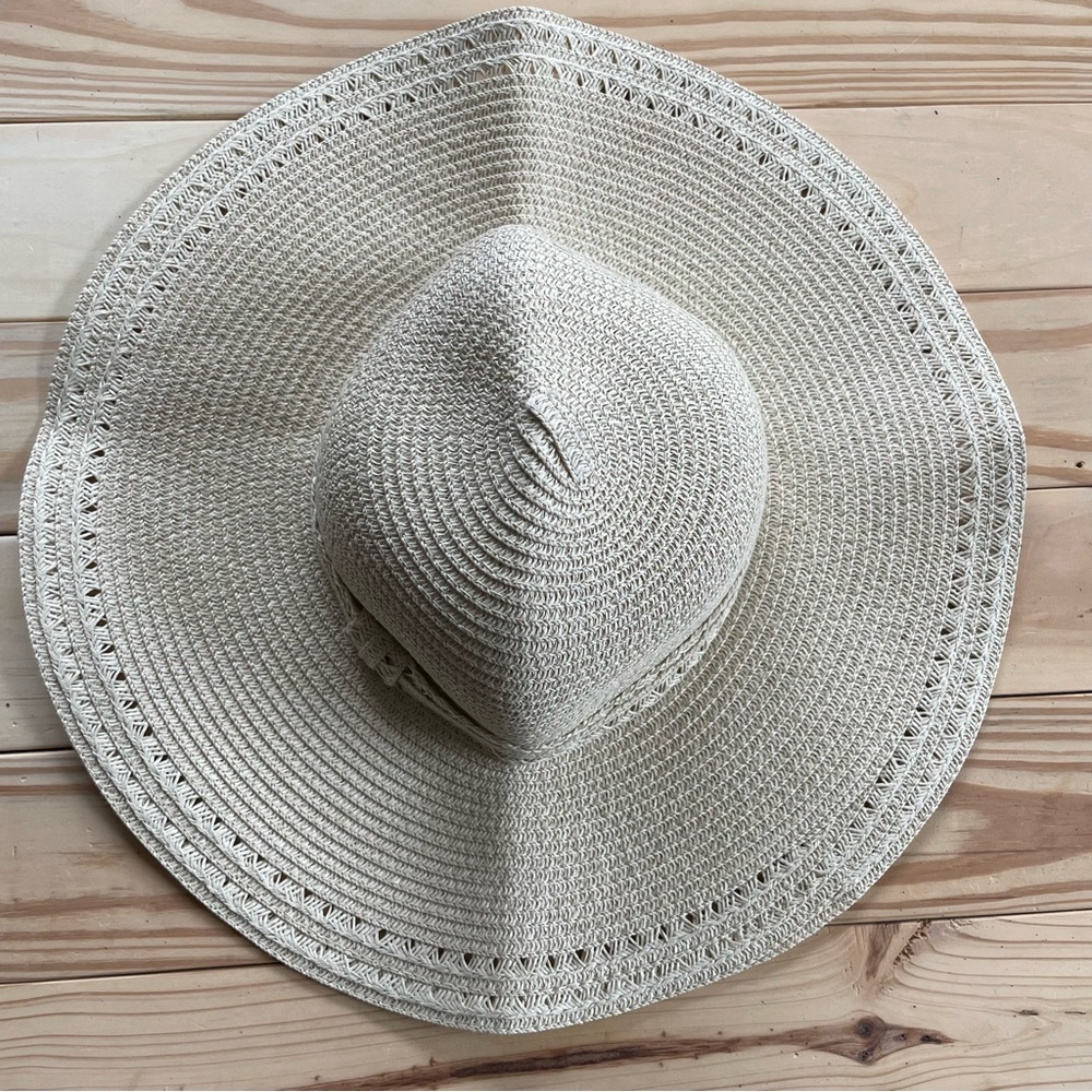 Sun hat
